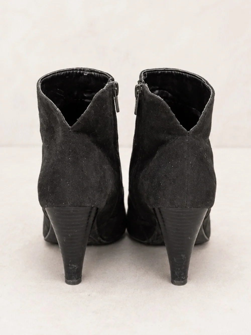 Jaclyn Smith fall favorite